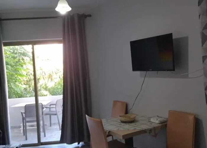 Cosy Living 2 بلدة كوس